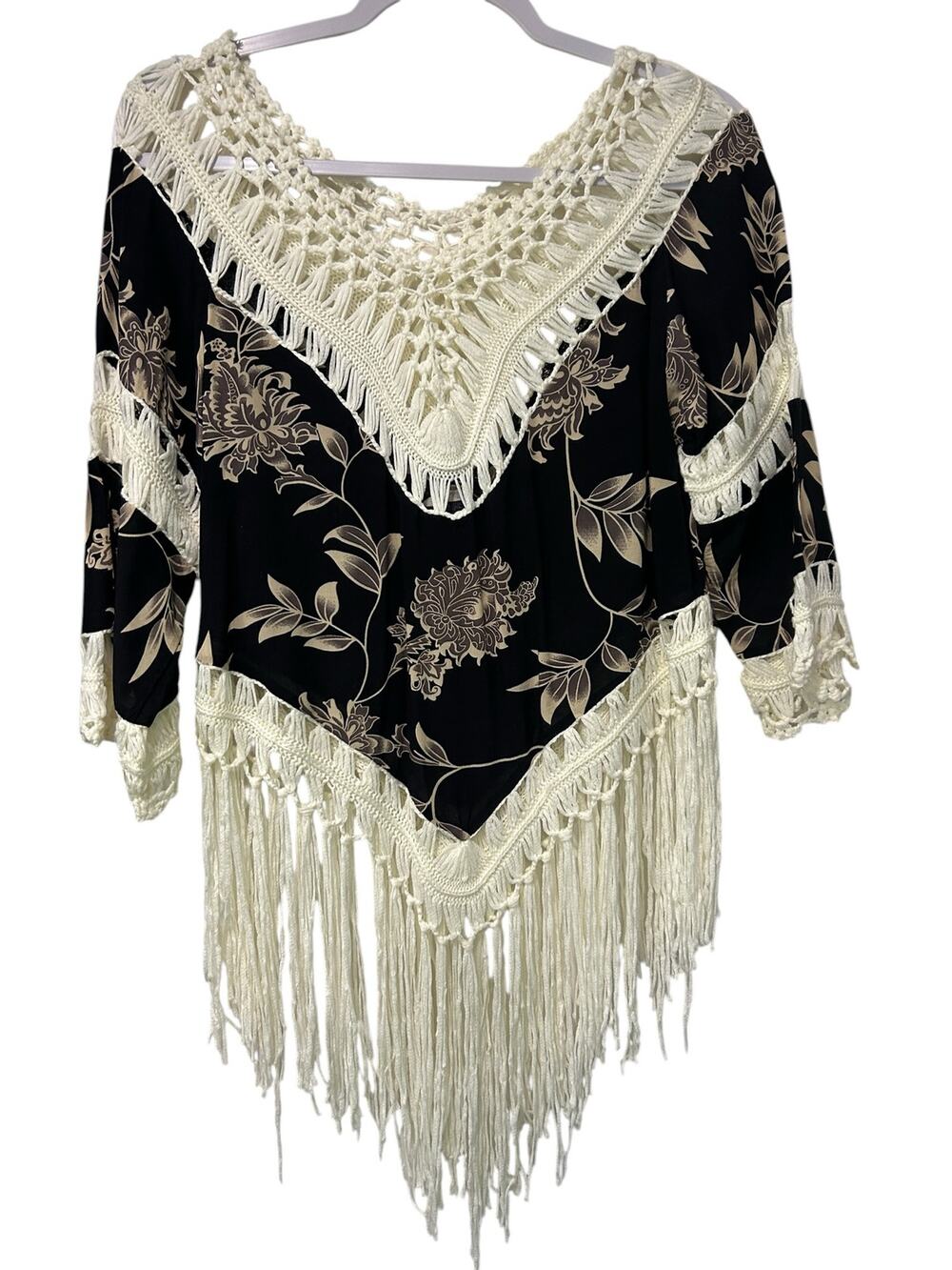 Boho Floral Crochet Fringe Poncho Tunic Black Cream Festival Western Goth